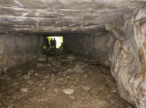 5245 Scoska cave - pohled chodbou k vychodu