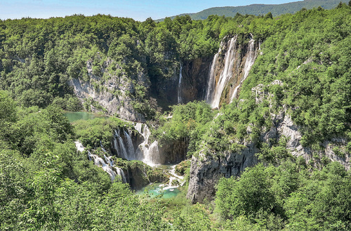 Protected areas cover almost 40 % of the Croatia´s territory. In consequence of war in former Yugoslavia the Plitvice Lakes National Park often visited by tourists from the Czech Republic was put on the UNESCO List of World Heritage in Danger in 1993 - 1997. © Jan Plesník 