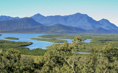 The Hinchinbrook Island National Park in tropical Queensland secures the survival of one of the most threatened ecosystems worldwide – mangroves. Also the area situated on north-eastern Australia was inscribed on the UNESCO World Heritage List.  © František Pelc