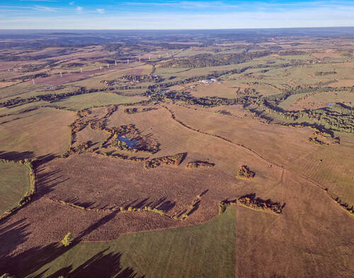 Individual components of the landscape – agricultural, forest, aquatic ecosystems, human settlements and technical infrastructure – should be balanced and coexist in synergy. © Linda Stuchlíková