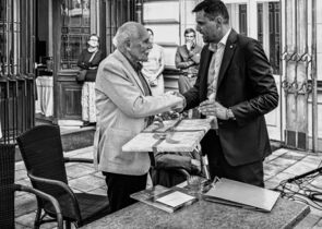 Život 90 – devadesátníkem je čerstvě Bedřich Moldan